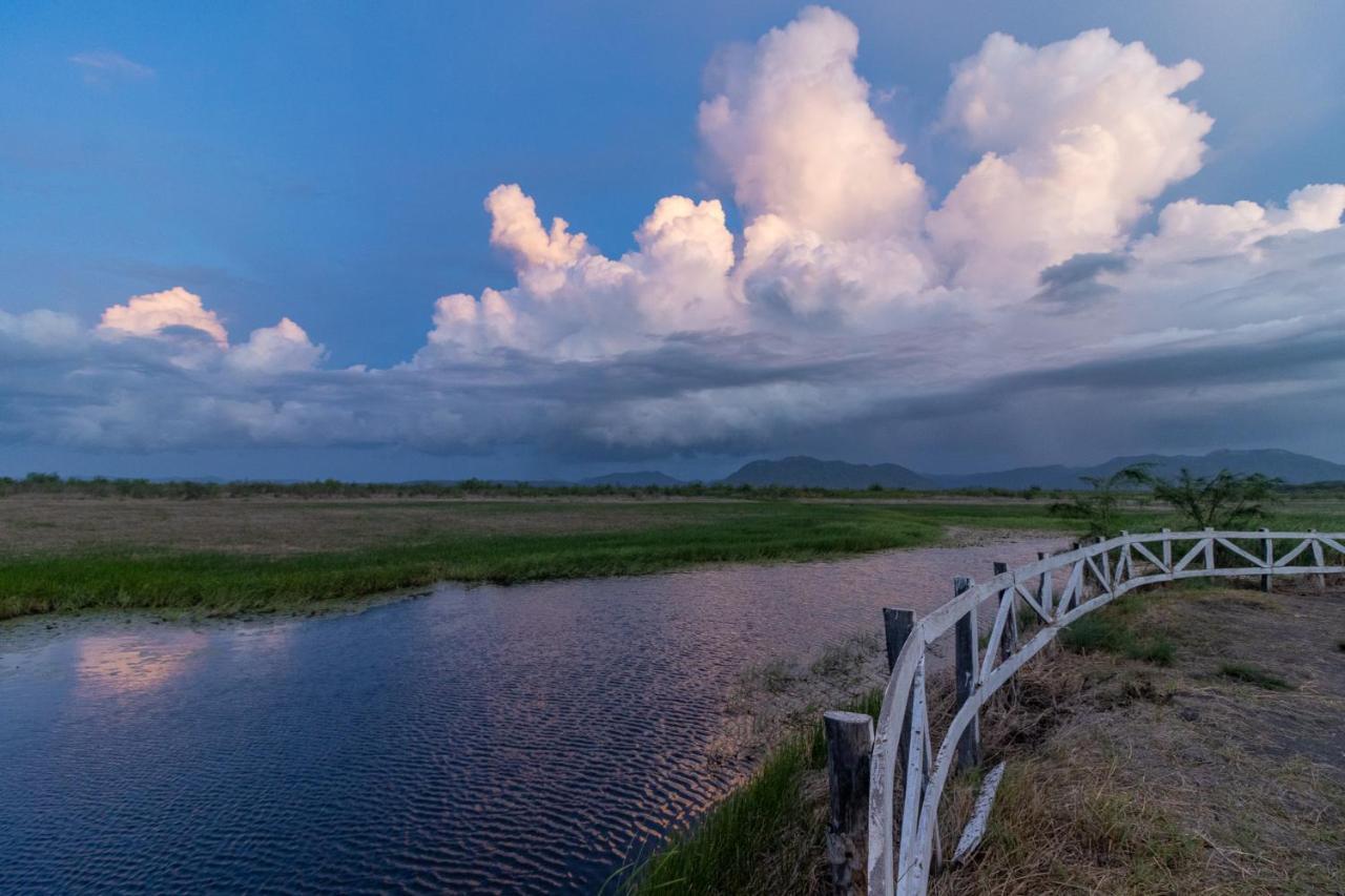 Rancho Humo Estancia Puerto Humo  Экстерьер фото
